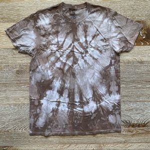 heart tye dye tee